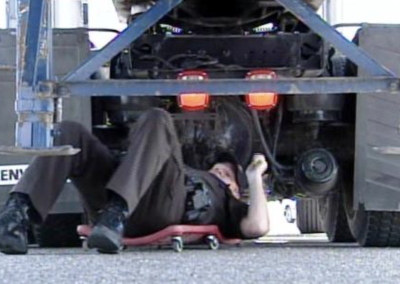 this image shows commercial truck suspension repair services in Gilroy, CA!
