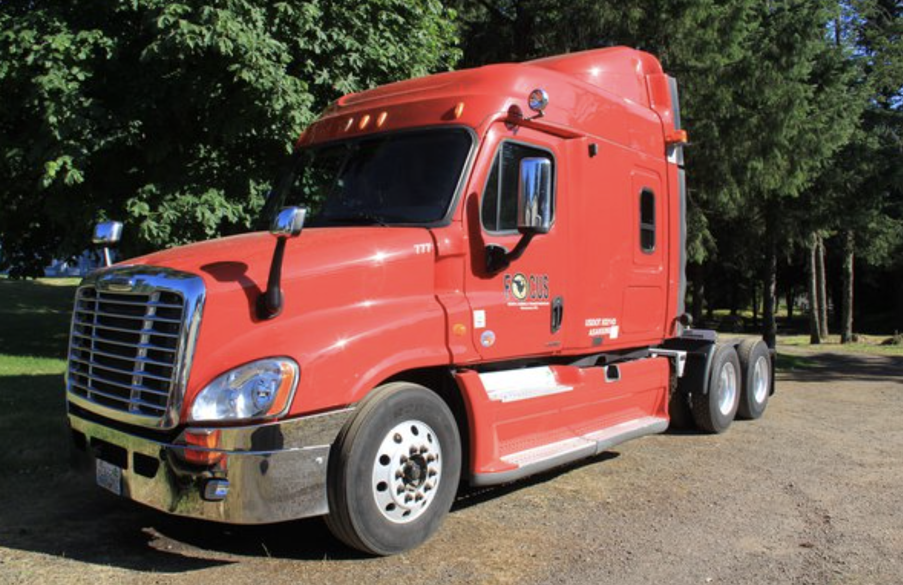 this image shows on-site truck repair in Salinas, CA